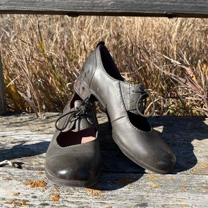 Dansko Linda Size 40